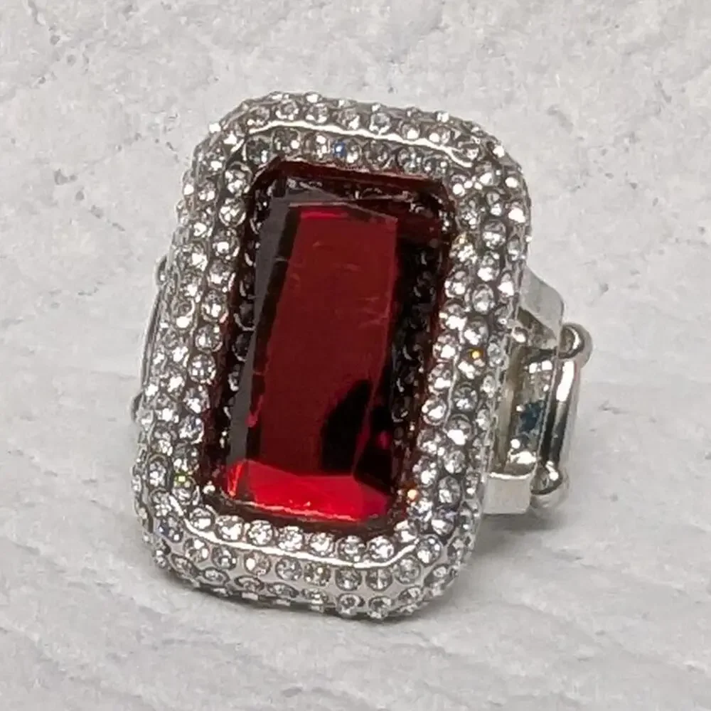 Statement Ring SilverTone‎ Red Clear Rhinestones Stretch Plus Size Square New